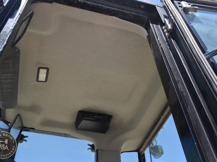 2012-caterpillar-cp56-image-50