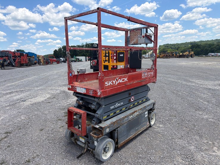 2015-skyjack-sjiii3219-image-2