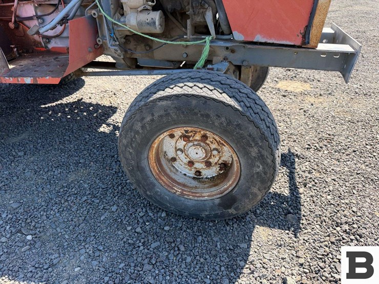 1983-massey-ferguson-1010-image-8