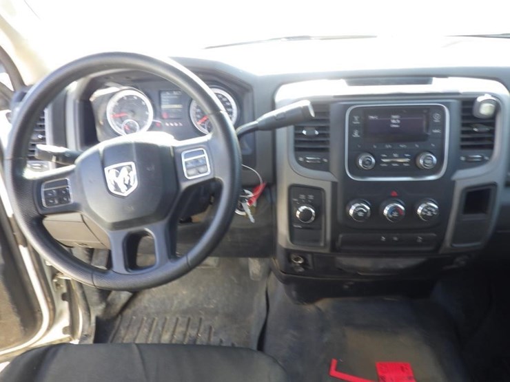 2017-dodge-2500-image-9