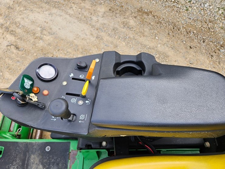 john-deere-2500e-image-22