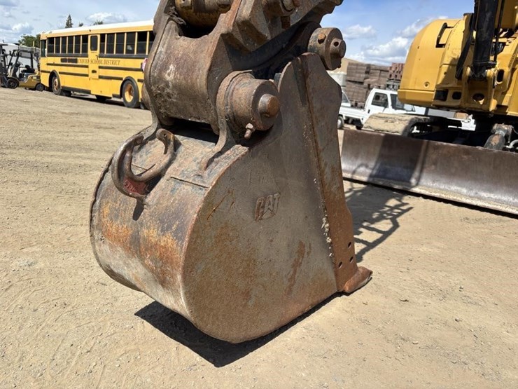 2015-caterpillar-308e2-cr-image-12