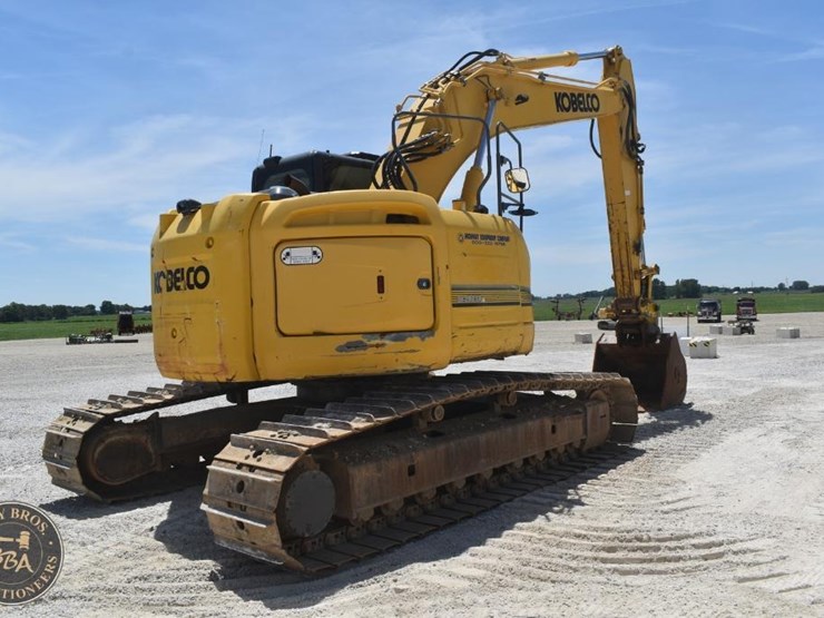 2014-kobelco-sk260sr-lc-3-image-16