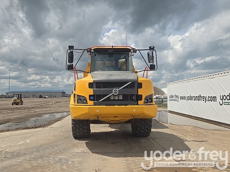 2022-volvo-a25g-image-8