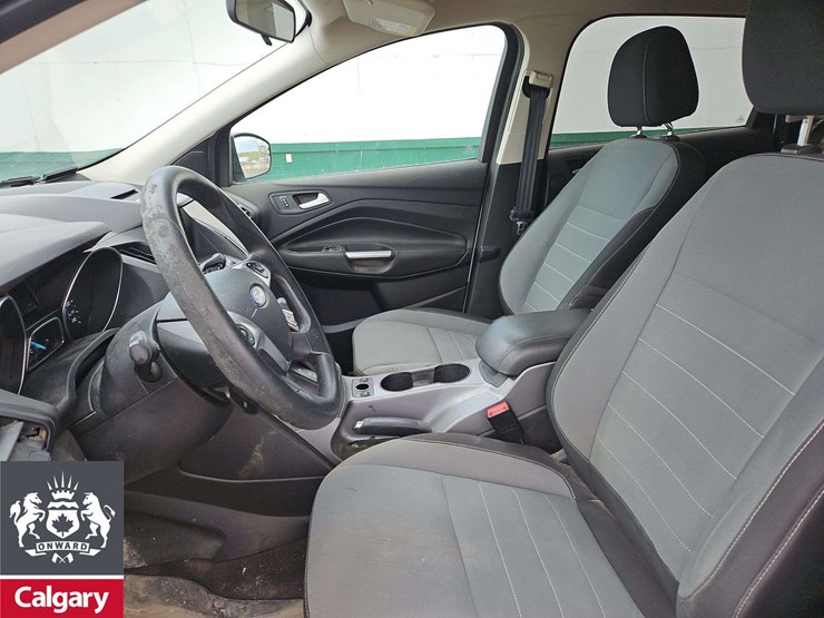 2016-ford-escape-image-13