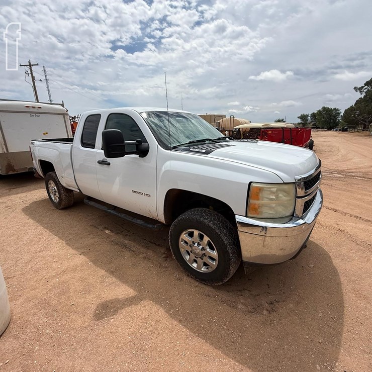 2011 CHEVROLET 2500HD