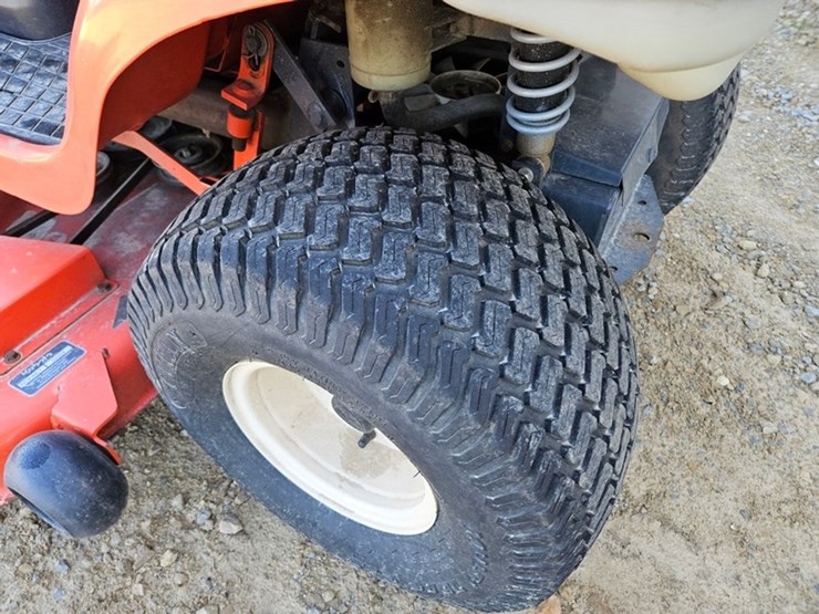 kubota-t1760-image-12