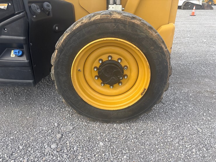 caterpillar-tl642d-image-5