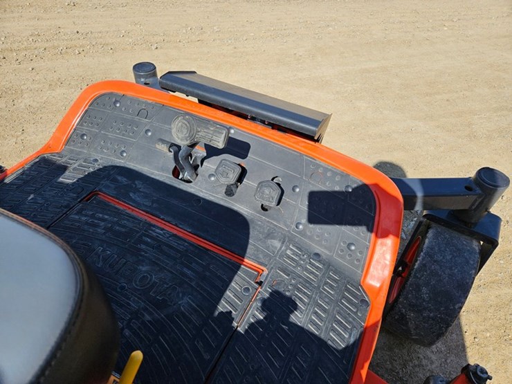 kubota-zd1211-image-19
