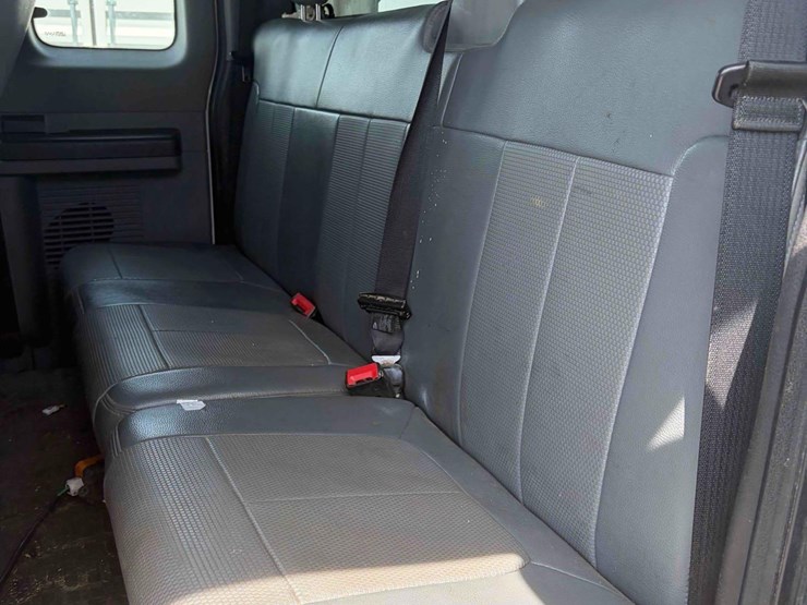 2016-ford-f550-image-18