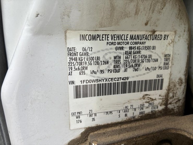 2012-ford-f550-image-24