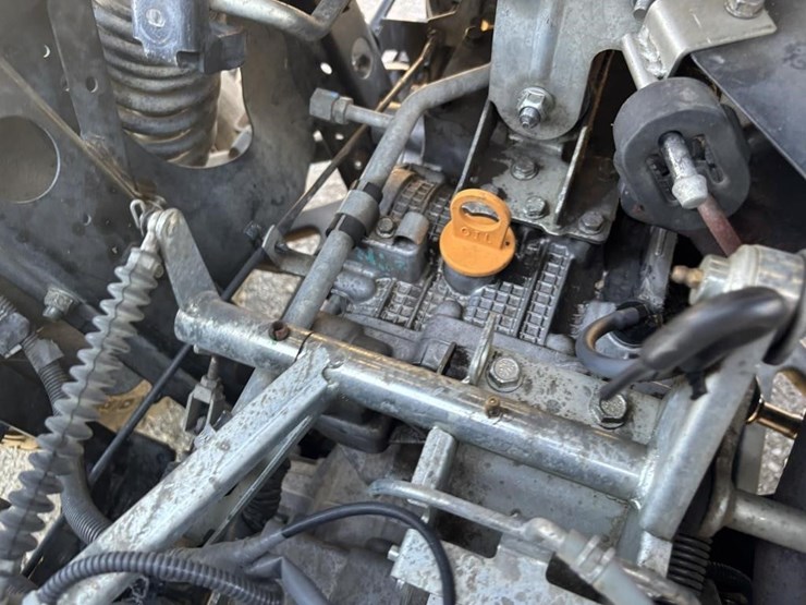 2020-kubota-rtv-x900-image-26