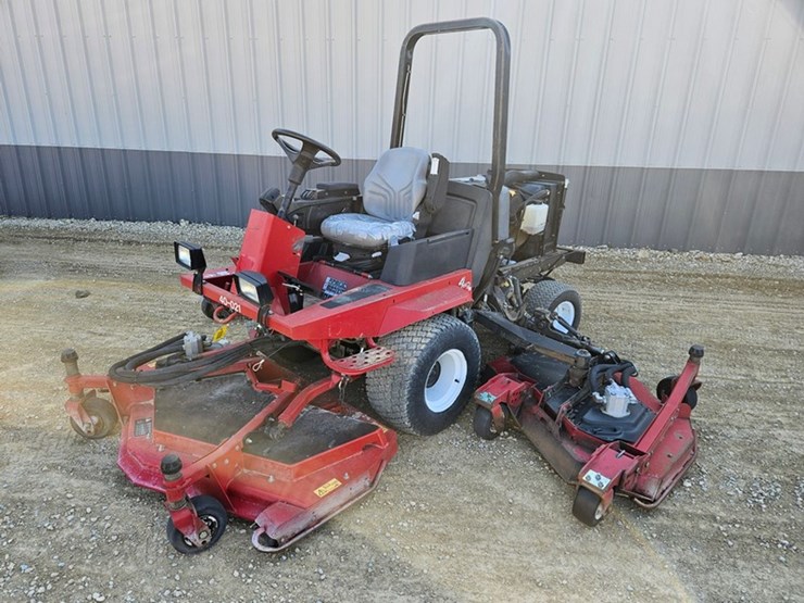 #5030-•-toro-ground-master-4000d-4x4-wide-area-mower-image-1
