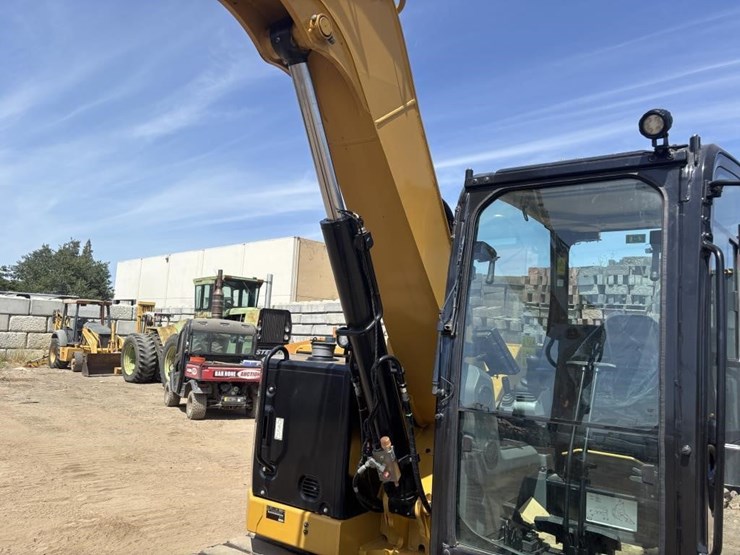 caterpillar-308cr-image-17