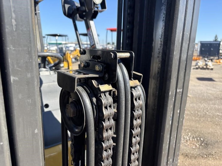 2015-caterpillar-2c6500-image-14