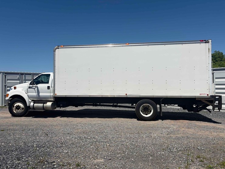 2015-ford-f750-image-6