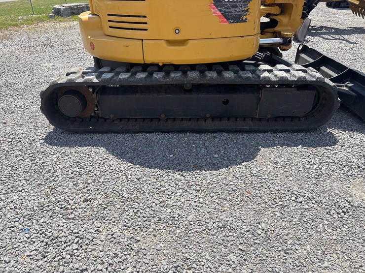 caterpillar-305e2-cr-image-7