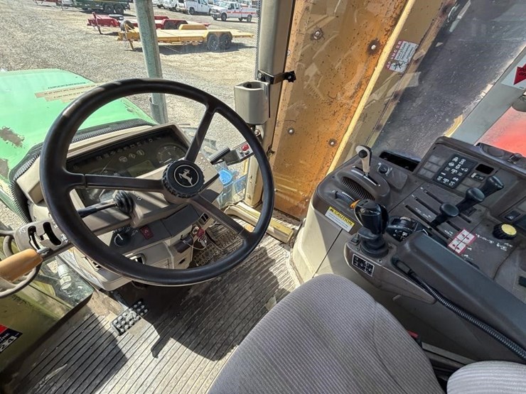 john-deere-6420-image-34