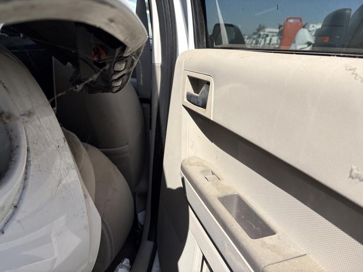2008-ford-escape-hybrid-image-11