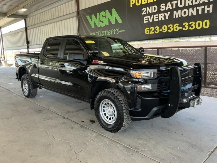 2019-chevrolet-silverado-1500-image-2
