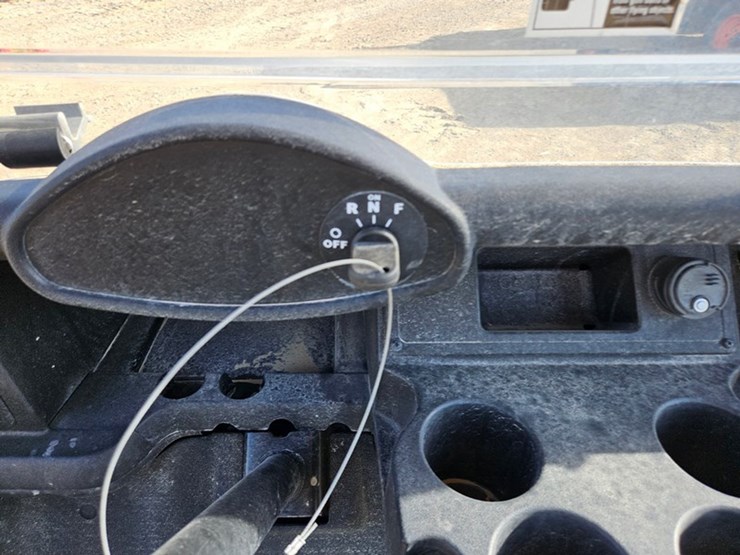 #5069-•-ez-go-electric-golf-cart-image-16