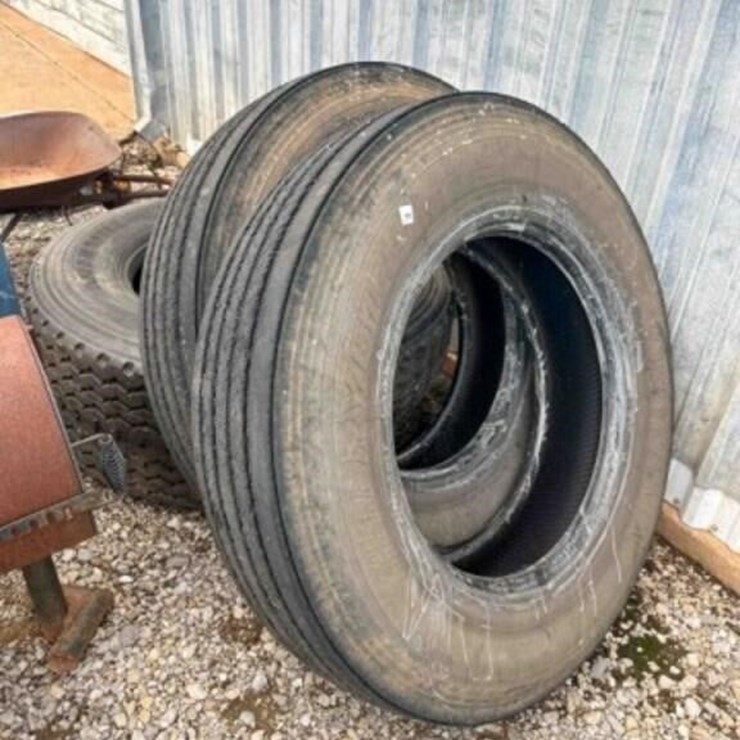 4 - TIRES , SEE DESCRIPTION