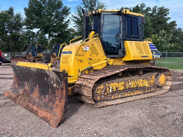 komatsu-d61px-image-1