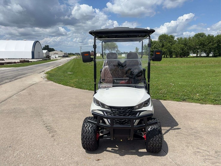 sdlanch-sdgc80-utility-vehicle-image-4