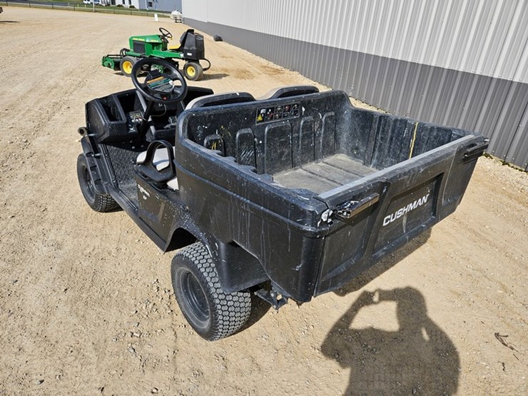 #5079-•-cushman-turf-truck-image-3