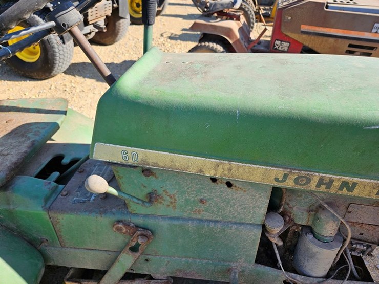 john-deere-60-image-9