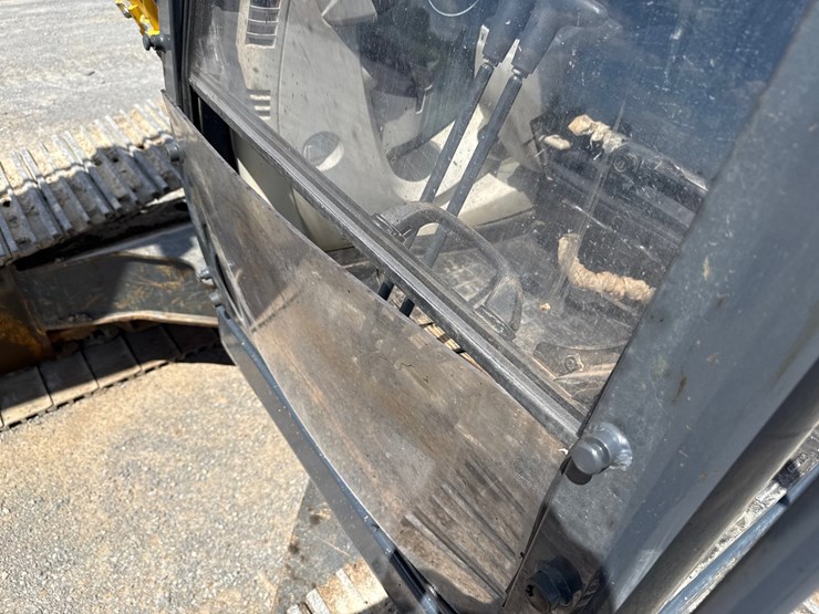 kobelco-sk300-lc-image-18