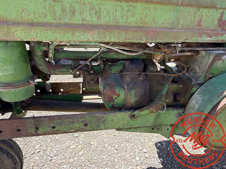1947-john-deere-b-image-9