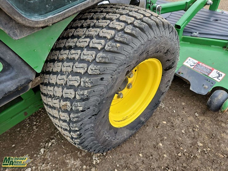 2018-john-deere-1585-image-13