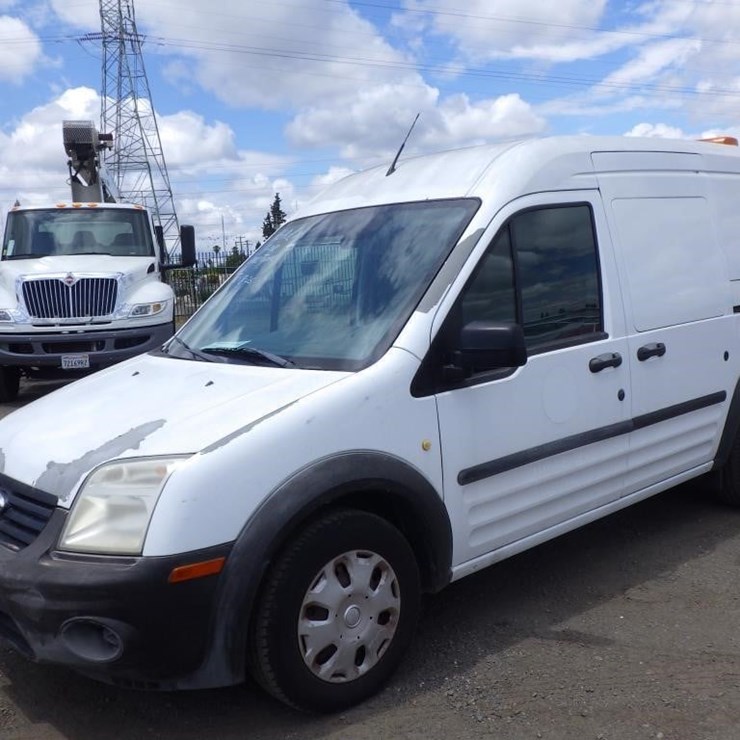 2013 FORD TRANSIT CONNECT