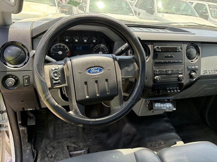 2014-ford-f250-image-12