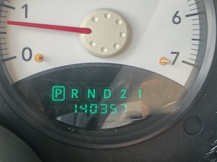 2005-dodge-dakota-image-48