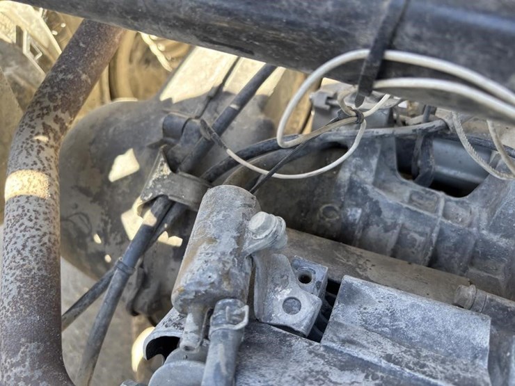 2014-kawasaki-mule-610-xc-image-25