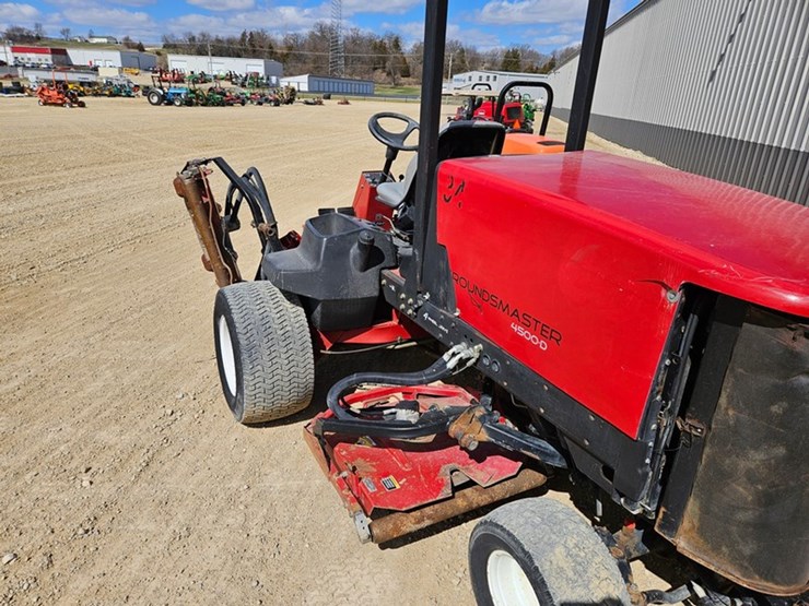 toro-groundsmaster-4500d-image-33