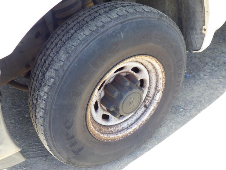 2003-ford-f250-image-13