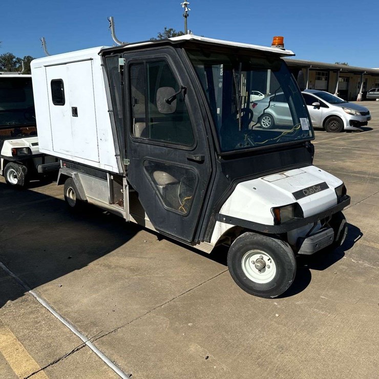 2005 Club Carryall Utility Cart,