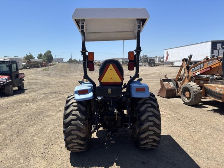 new-holland-tc29da-image-8