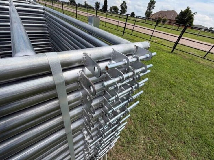 27--5-bar-livestock-panels-image-6