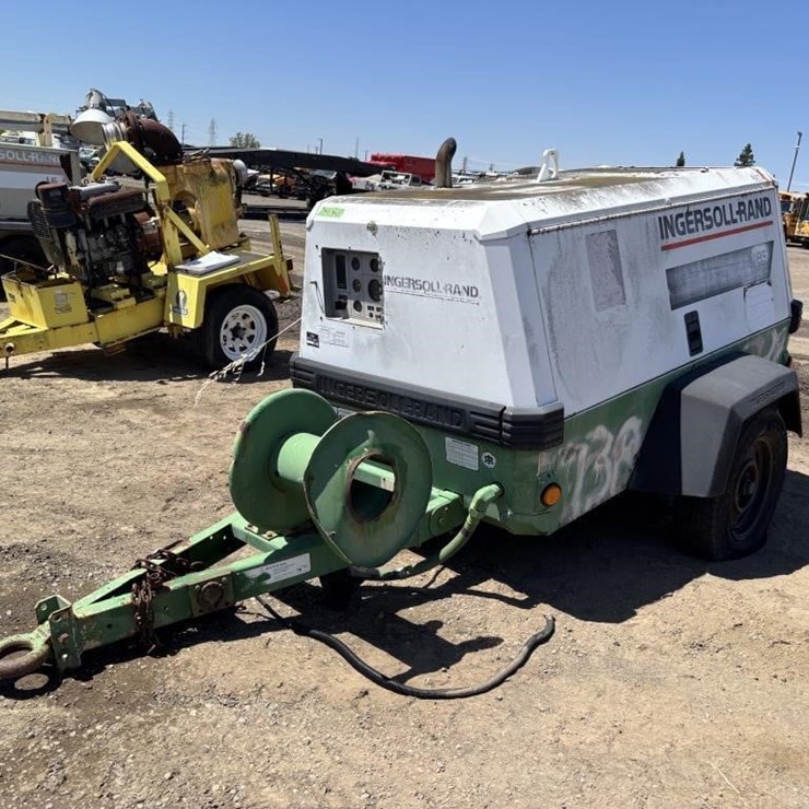 1997 INGERSOLL-RAND XP185WJD