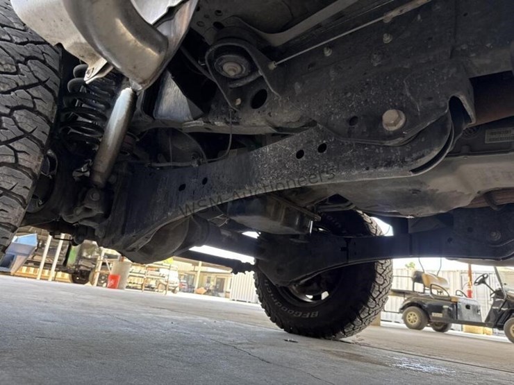 2016-ford-f350-image-31