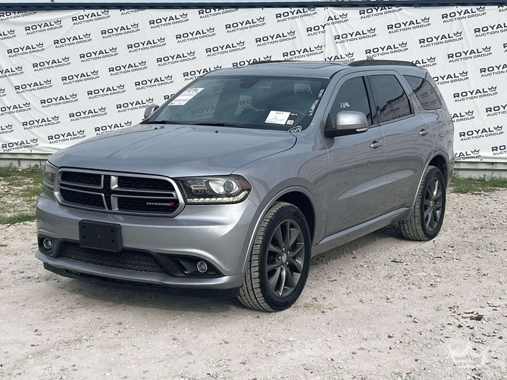 2018-dodge-durango-image-1