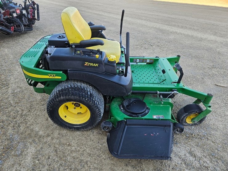 john-deere-737-image-6