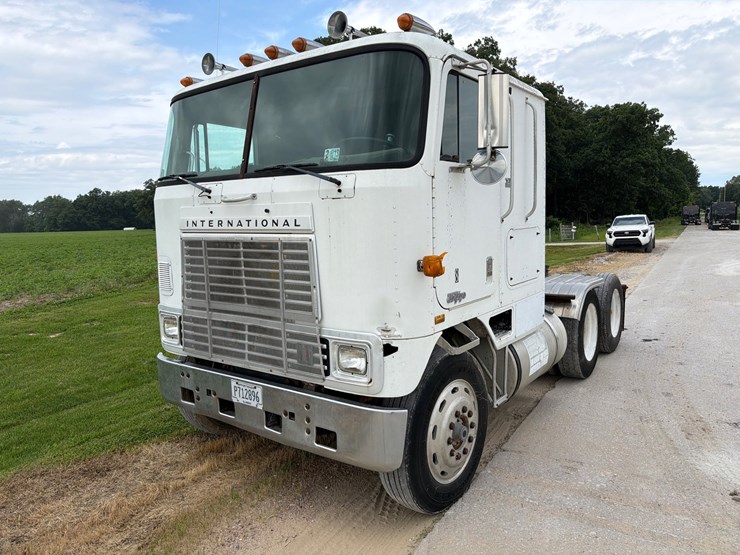 1983-international-cof9670-image-1