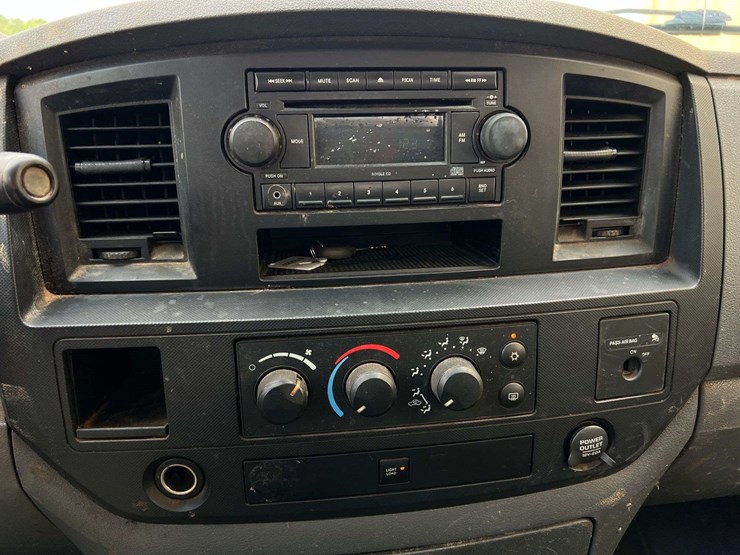 2008-dodge-ram-2500-image-32