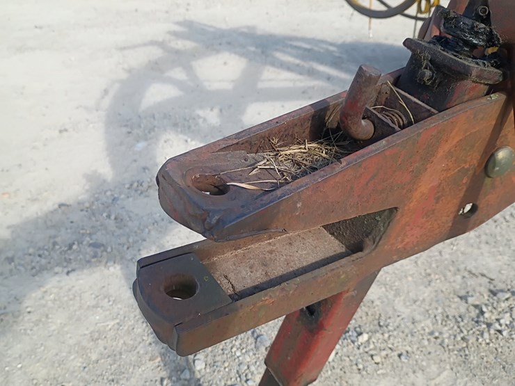 new-holland-256-image-9