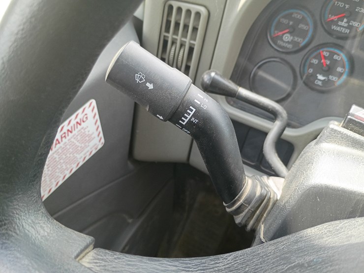 2015-international-durastar-4300-image-63